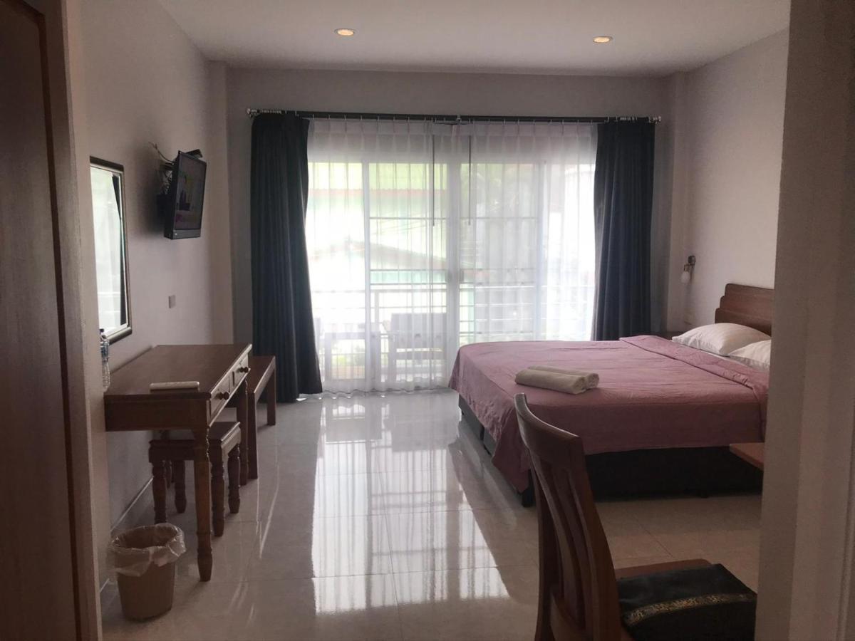 Kasemsuk Guesthouse Sha Extra Plus Karon Exterior photo
